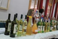 A szerbiai Bácsfeketehegyen már kóstolták az első monori közösségi bort