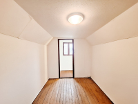 Eladó felújított présház a Téglagyári Dűlőben az Abroncs soron