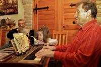 Petrik Sándorra, a pincefalu muzsikusára emlékezünk