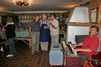 Petrik Sándorra, a pincefalu muzsikusára emlékezünk