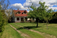 Tavasz a Strázsahegyen