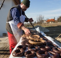 Disznóvágás, Disznótor a KultPincében