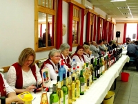 A szerbiai Bácsfeketehegyen már kóstolták az első monori közösségi bort